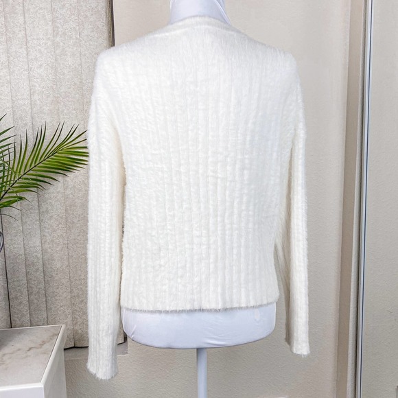 Babaton Top Sweater Slouch White Ulmann Sweater Size Small - Picture 7 of 10